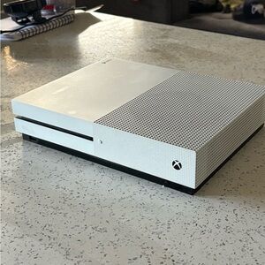 Xbox One S White Console